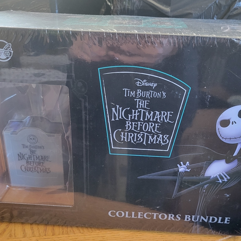 Nightmare before xmas collectors bundle